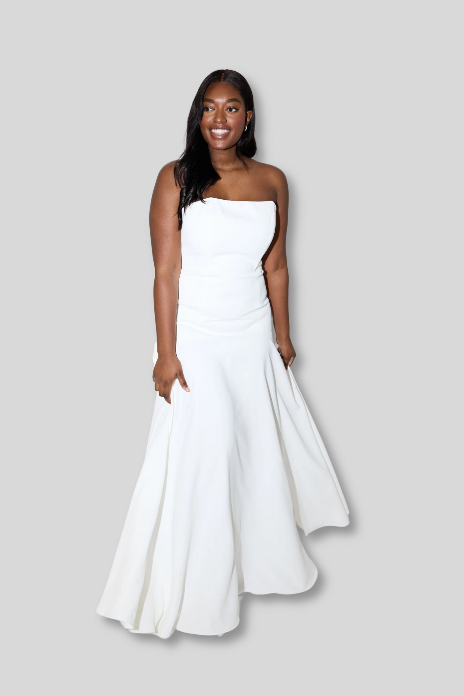 White Elegance Maxi Dress